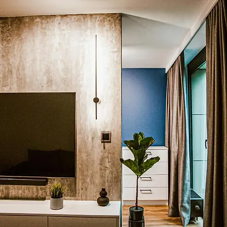 Arte Unia Art 35 Апартаменты *